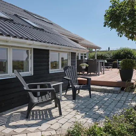 In With 5 Bedrooms And Internet Vakantiehuis