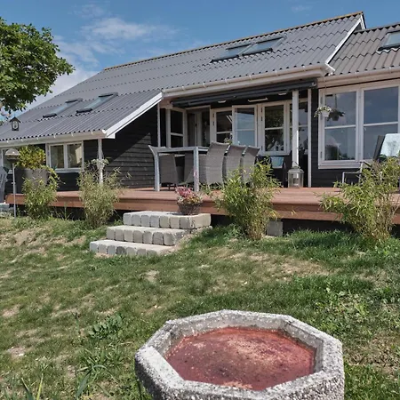 In With 5 Bedrooms And Internet Σπίτι διακοπών