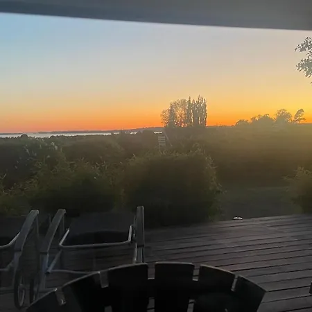 In With 5 Bedrooms And Internet Ebeltoft